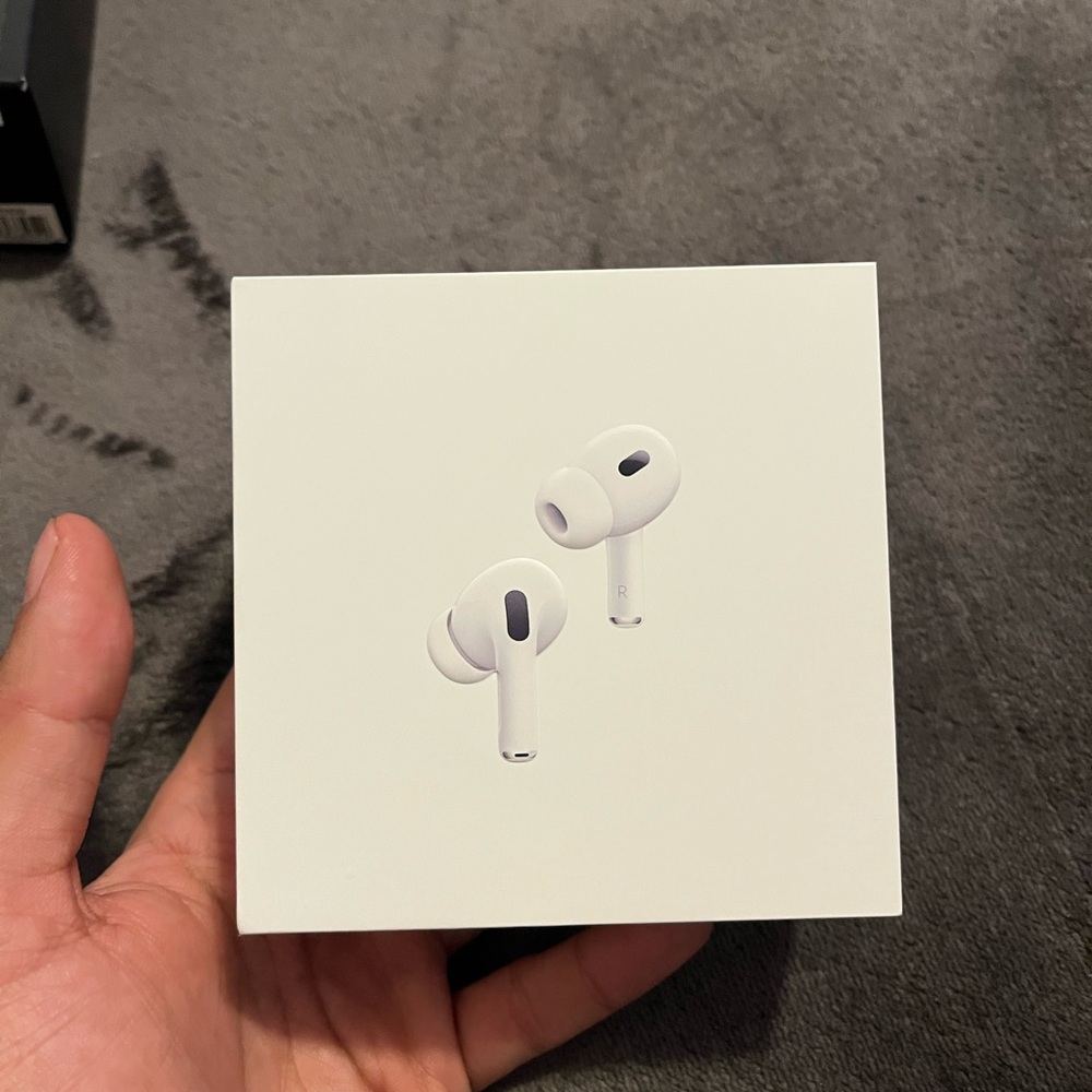 Apple AirPods Pro 4th Generation
